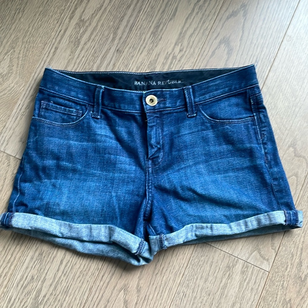 Banana Republic Jean Shorts Size 27 Petite